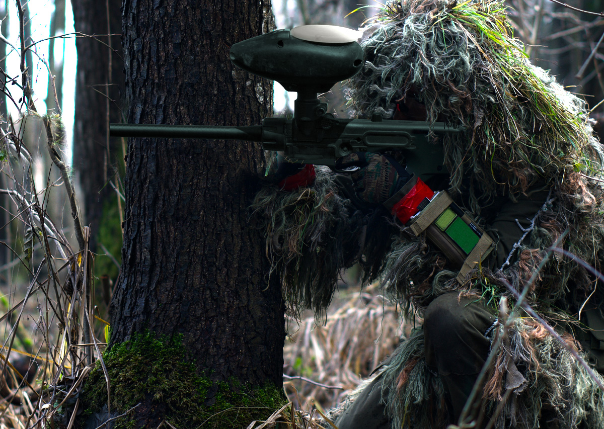 Paintball enthusiasts ghillie suits